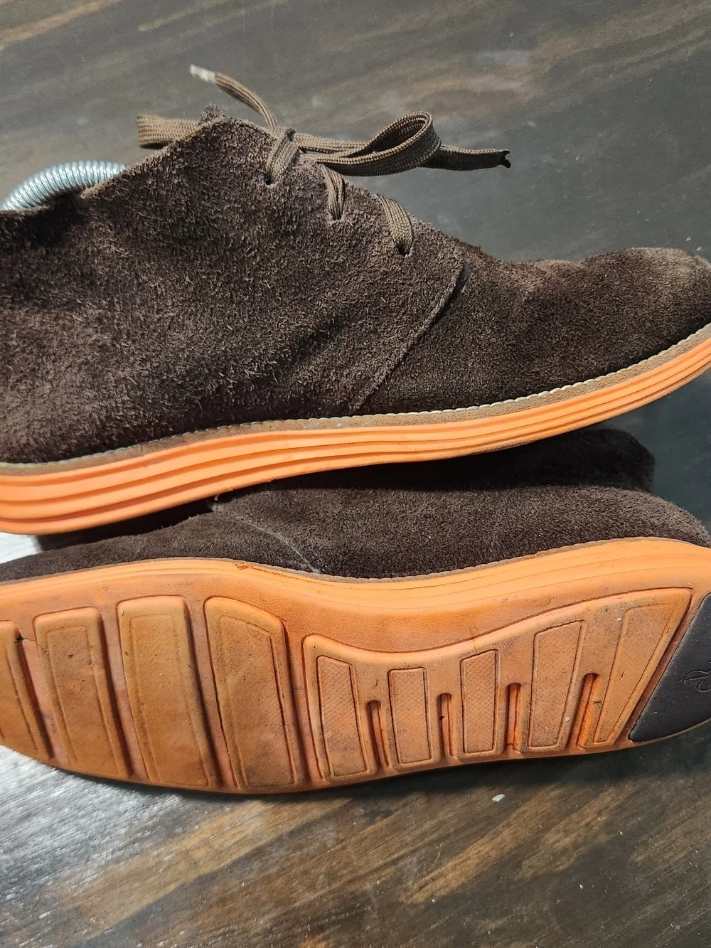Cole Haan Lunargrand Chukka Boots Men’s 9 Brown Suede Orange Sole Luxury